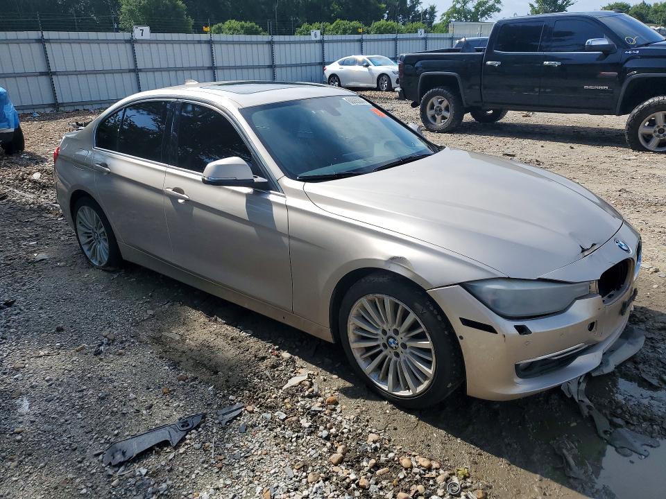 Photo 4 from auction – 2013 BMW 328 with VIN WBA3B3C57DF537075