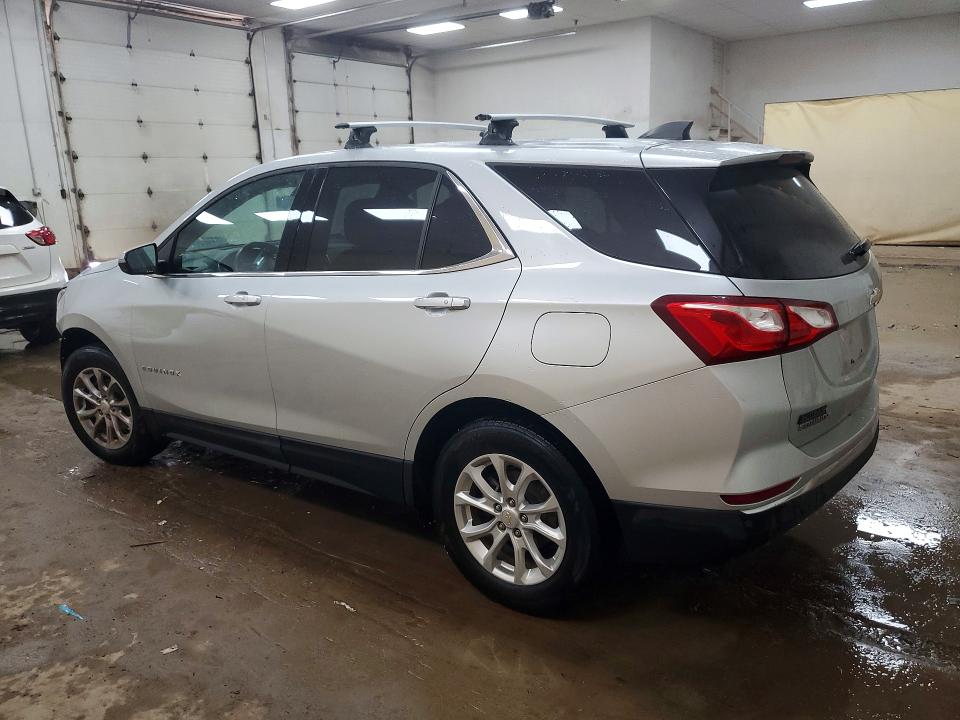 Photo 2 from auction – 2018 CHEVROLET EQUINOX with VIN 2GNAXJEV0J6245651