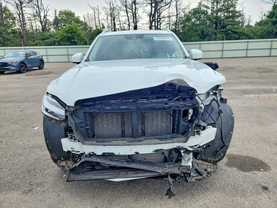 Photo 5 from auction – 2022 VOLVO XC90 with VIN YV4A221K1N1836411