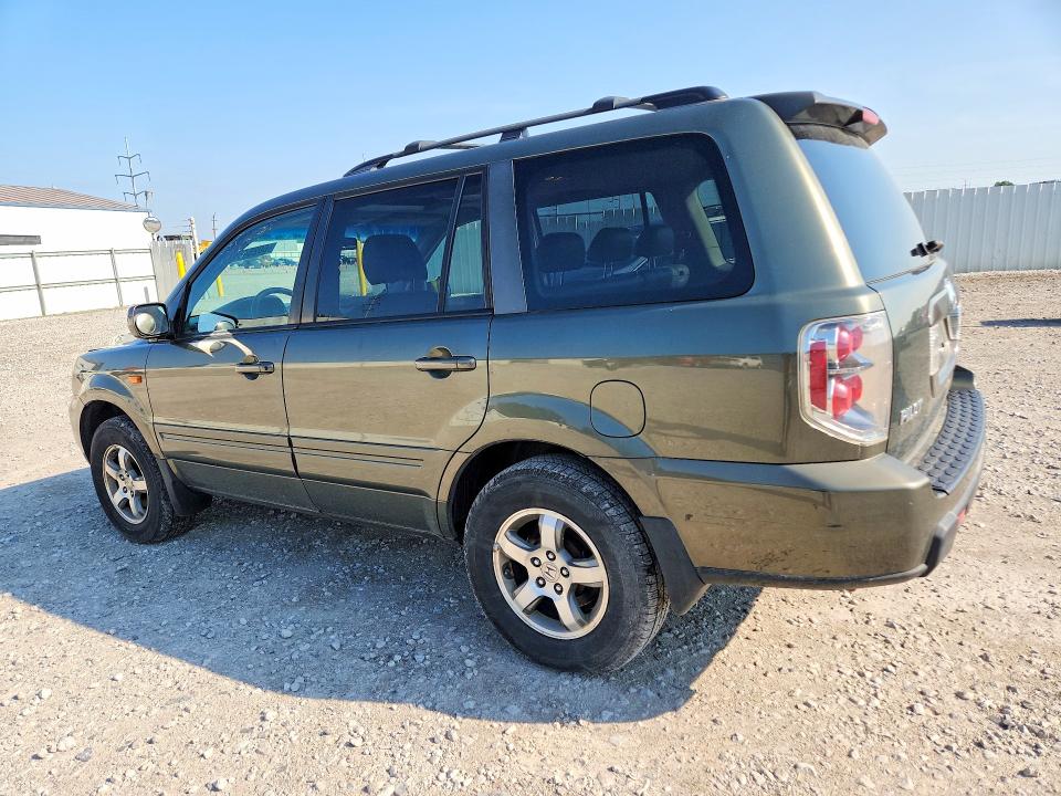 Photo 2 from auction – 2006 HONDA PILOT with VIN 5FNYF18656B024451