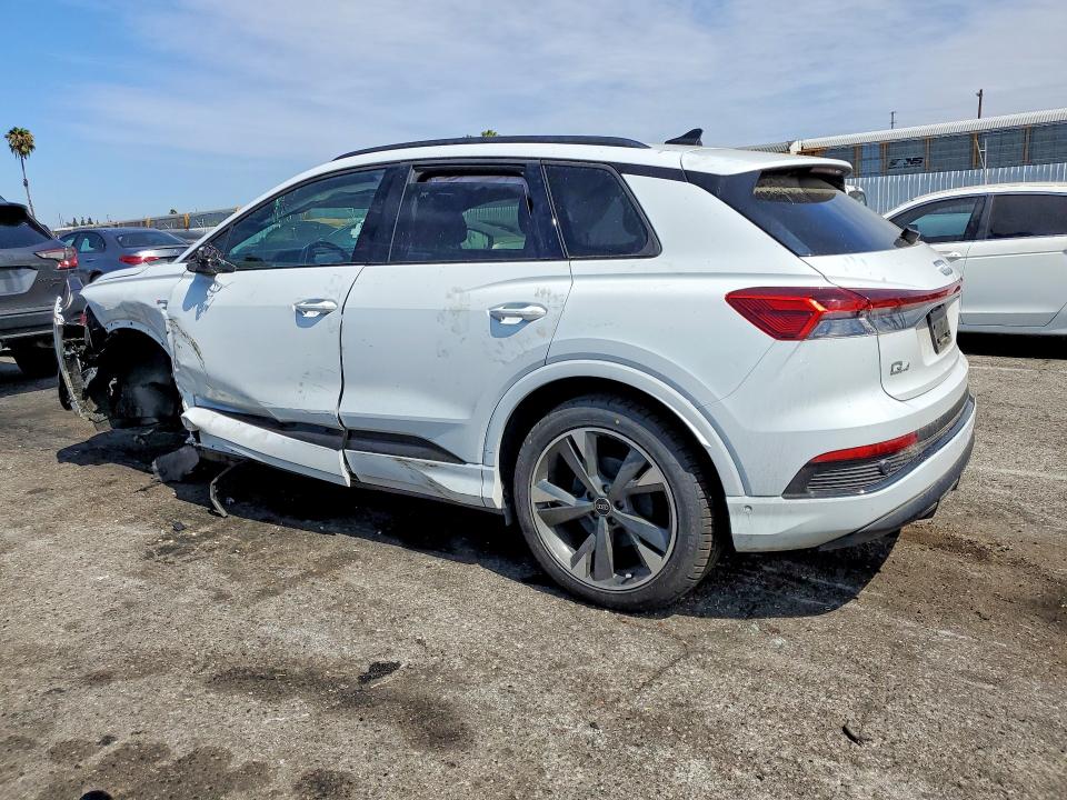 Photo 2 from auction – 2024 AUDI Q4 E-TRON with VIN WA1LUBFZ6RP044831