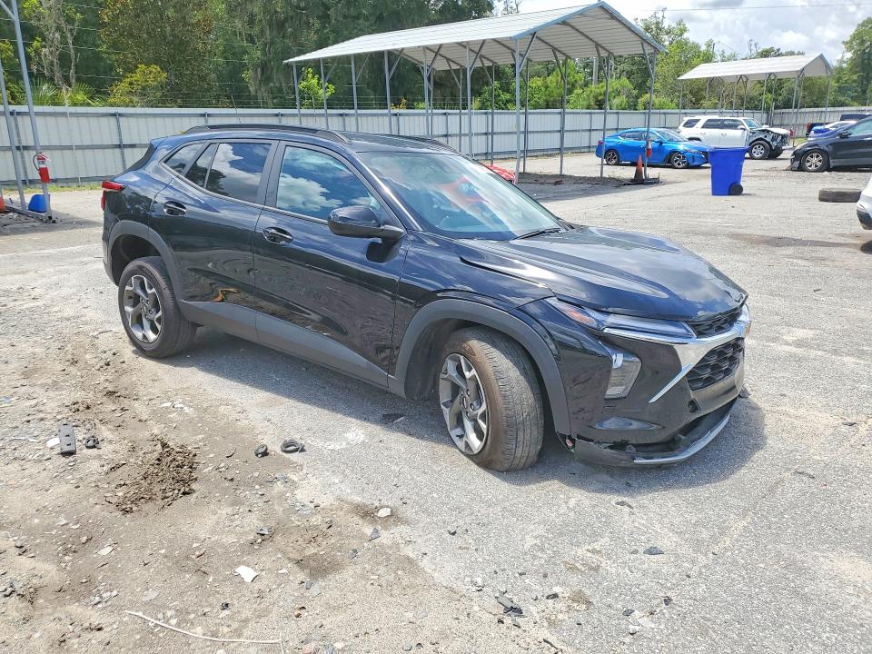 Photo 4 from auction – 2025 CHEVROLET TRAX with VIN KL77LHEPXSC232355