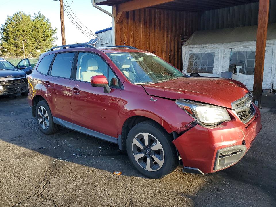 Photo 4 from auction – 2018 SUBARU FORESTER with VIN JF2SJAEC9JH555709