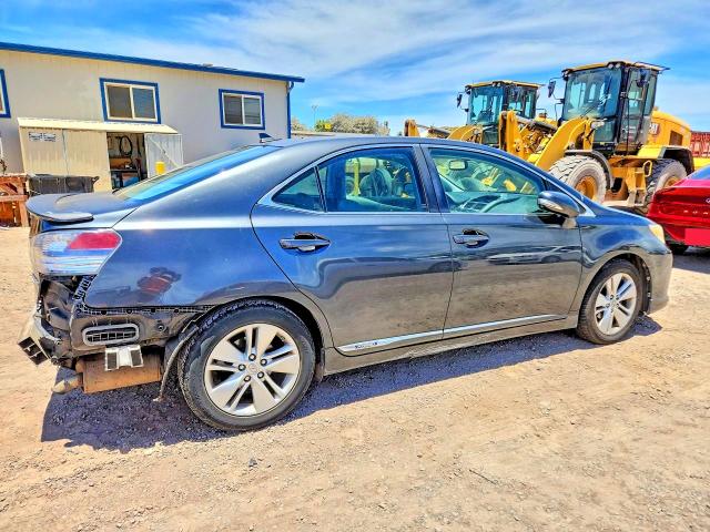 Photo 3 from auction – 2010 LEXUS HS with VIN JTHBB1BA2A2023282