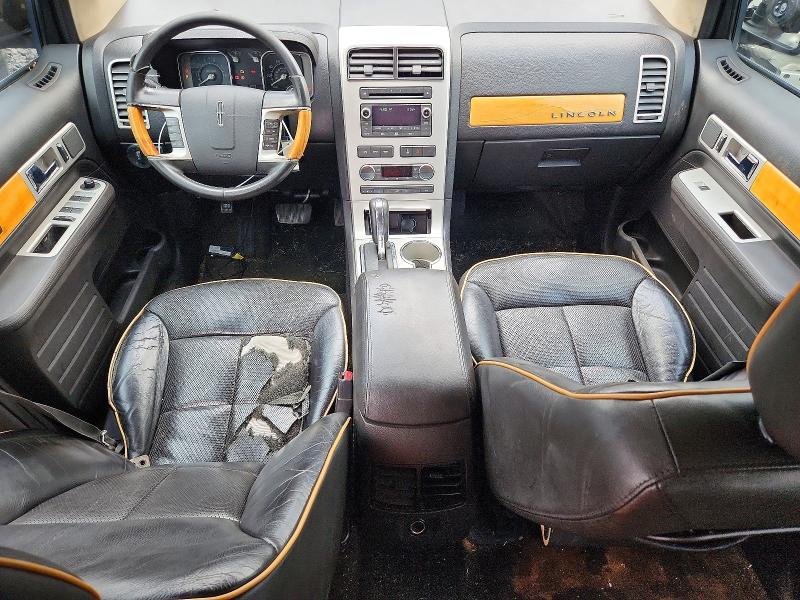 Фото 8 с аукциона – 2008 LINCOLN MKX с VIN 2LMDU88C48BJ18324