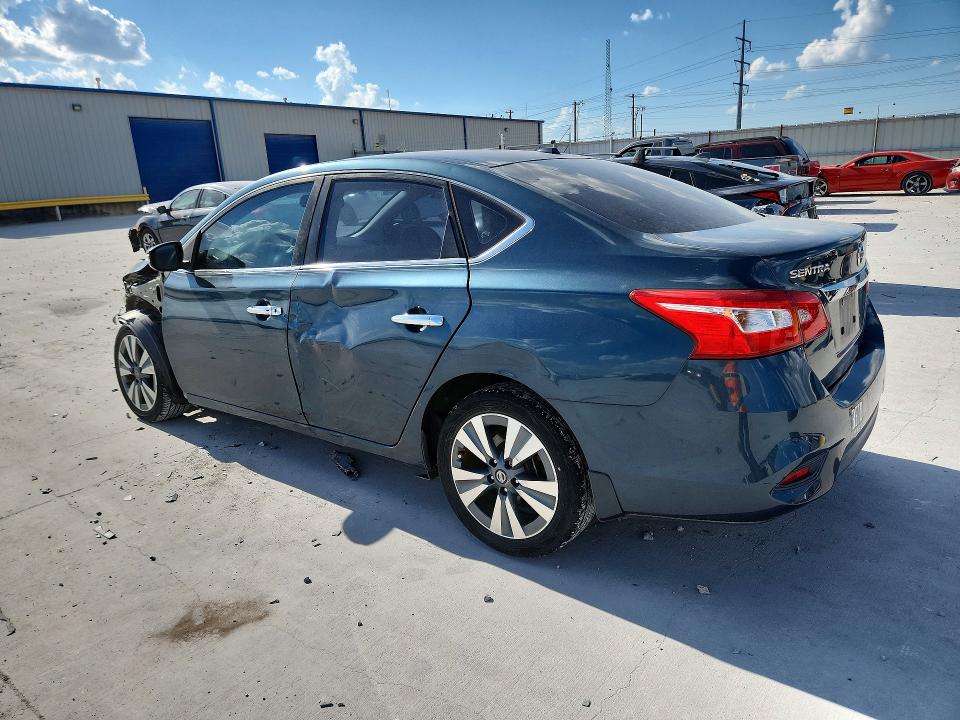 Photo 2 from auction – 2017 NISSAN SENTRA with VIN 3N1AB7AP1HY205317