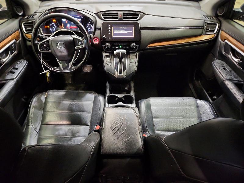 Photo 8 from auction – 2017 HONDA CR-V with VIN 7FARW1H83HE005880