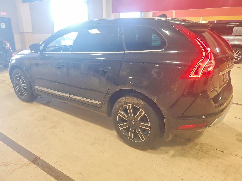 Photo 2 from auction – 2017 VOLVO XC60 with VIN YV440MRR5H2091483