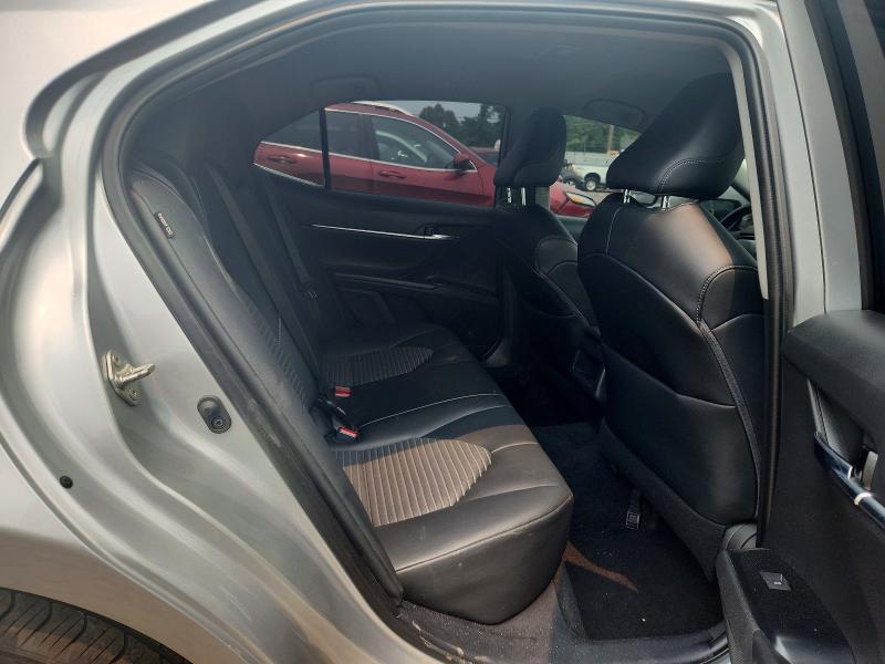 Photo 10 from auction – 2020 TOYOTA CAMRY with VIN 4T1G11BK6LU005356