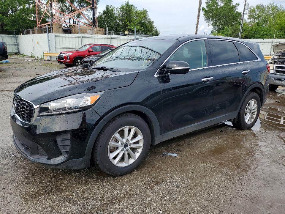 KIA SORENTO 2020 with VIN 5XYPG4A55LG613015 - Photo from auction