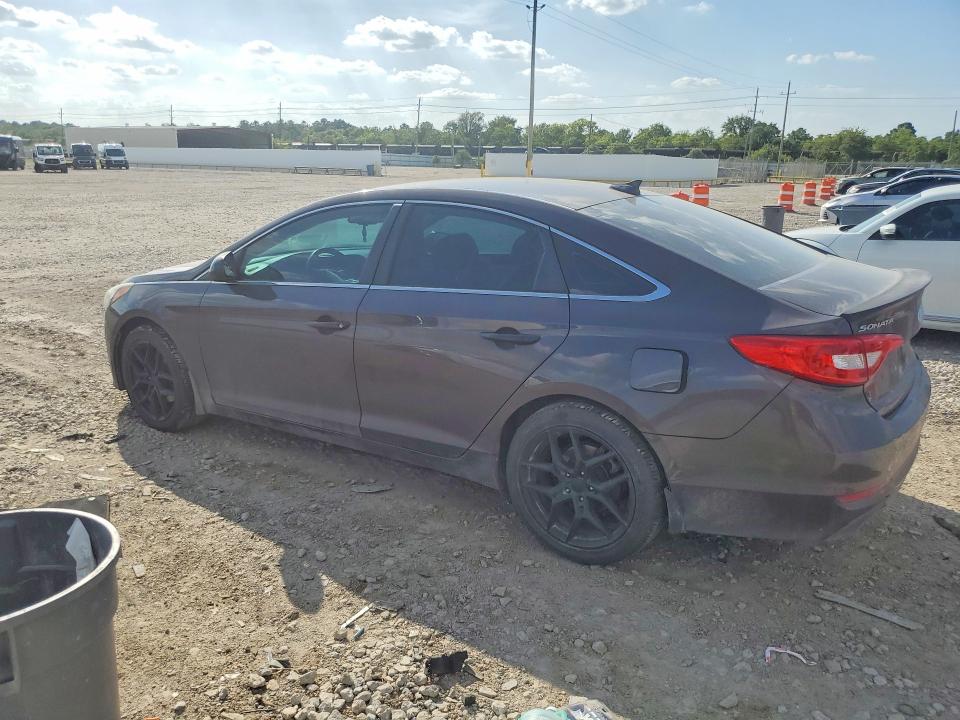 Photo 2 from auction – 2015 HYUNDAI SONATA with VIN 5NPE24AF7FH184584