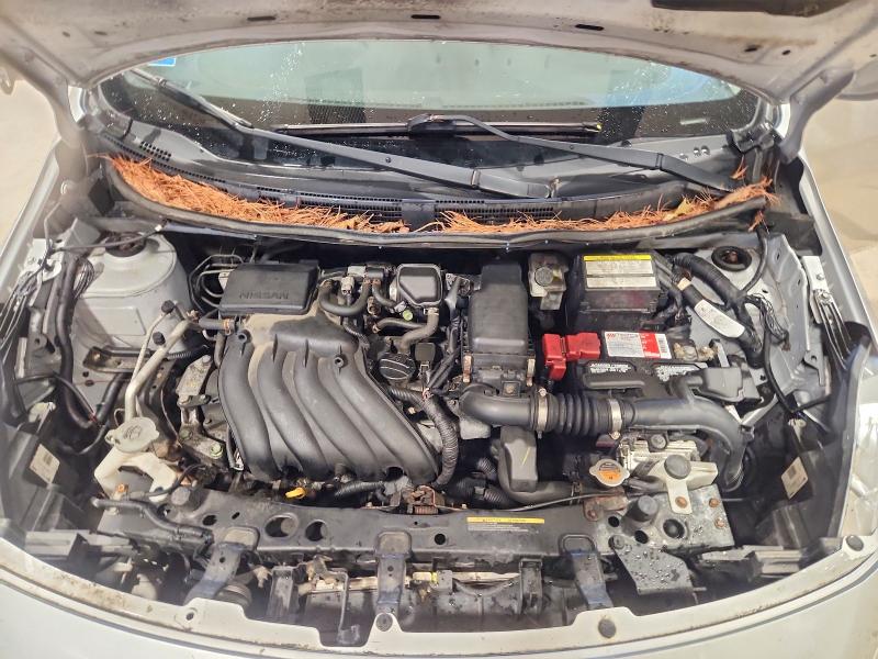 Снимка 11 от търг – 2017 NISSAN VERSA с VIN 3N1CN7AP2HK451733