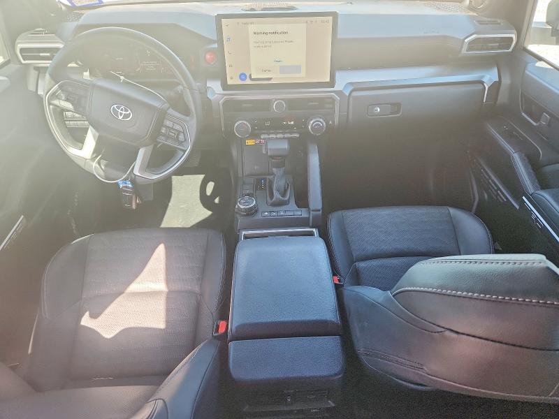 Photo 8 from auction – 2025 TOYOTA 4RUNNER with VIN JTEVB5BRXS5007578
