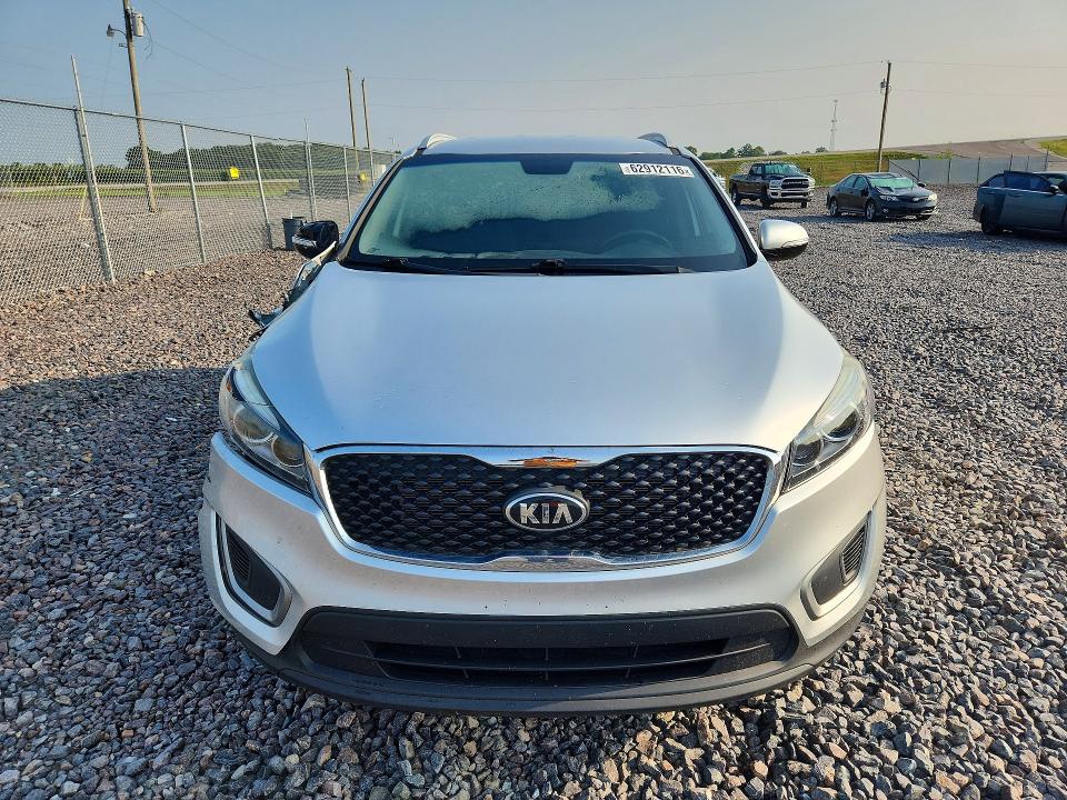 Photo 5 from auction – 2017 KIA SORENTO with VIN 5XYPG4A33HG264345