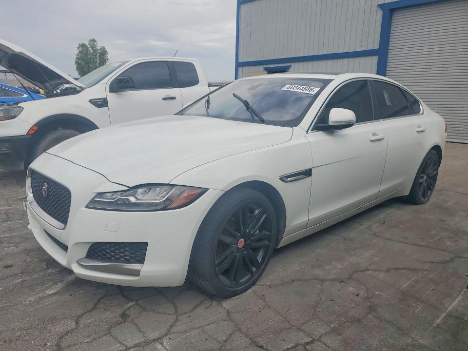 2016 JAGUAR XF