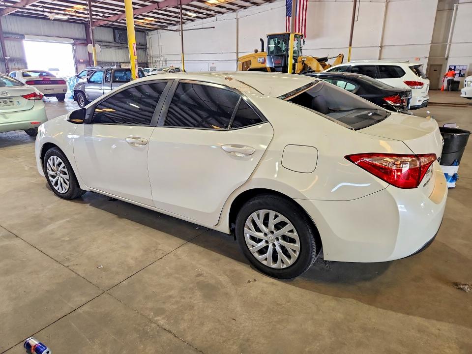 Photo 2 from auction – 2019 TOYOTA COROLLA with VIN 5YFBURHE4KP926136