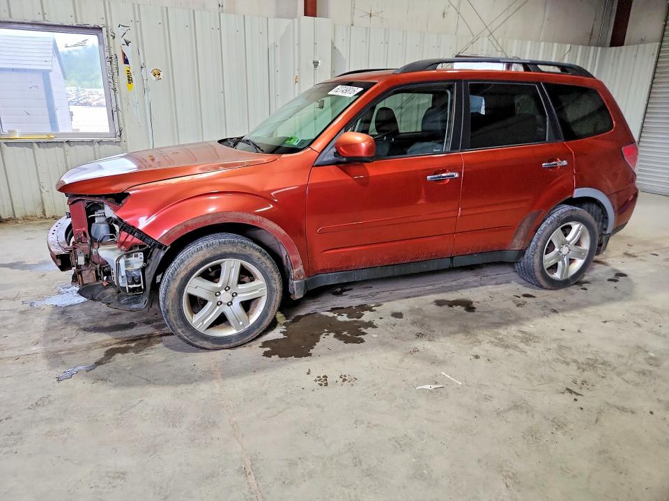 SUBARU FORESTER 2010 with VIN JF2SH6CCXAH754473 - Photo from auction
