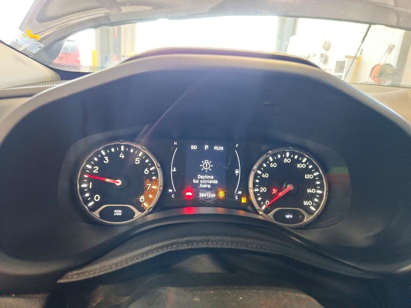 Photo 9 from auction – 2017 JEEP RENEGADE with VIN ZACCJBAB5HPG56478