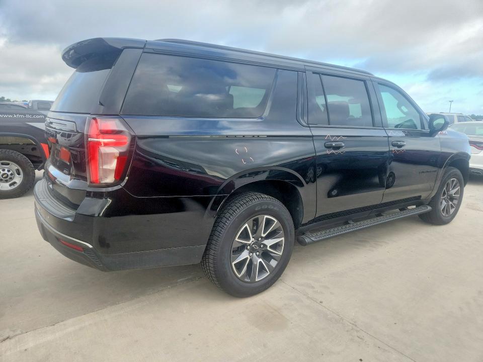 Снимка 3 от търг – 2022 CHEVROLET SUBURBAN с VIN 1GNSKDKD0NR228763