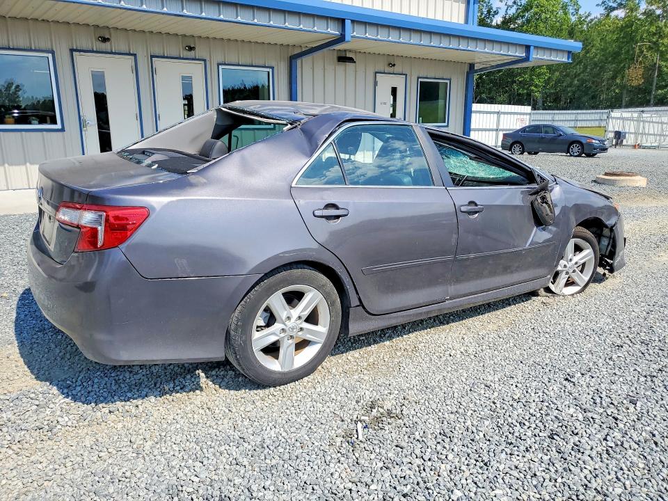 Photo 3 from auction – 2014 TOYOTA CAMRY with VIN 4T1BF1FK9EU350387