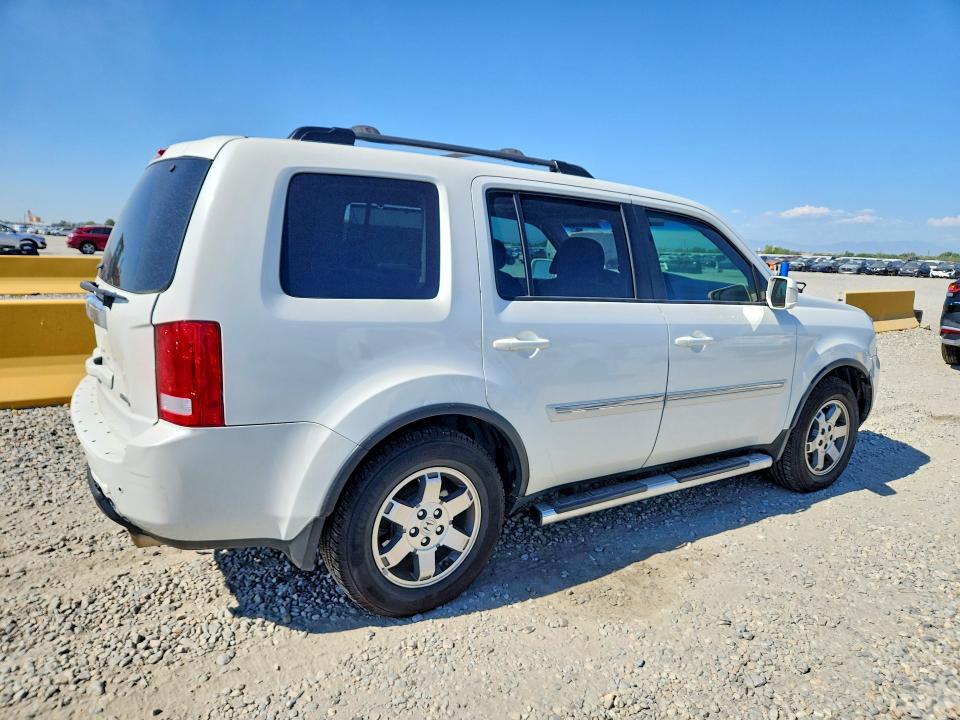 Photo 3 from auction – 2011 HONDA PILOT with VIN 5FNYF3H9XBB052262