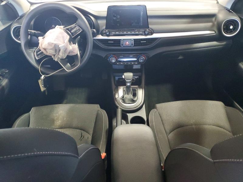 Photo 8 from auction – 2019 KIA FORTE with VIN 3KPF24AD1KE024217