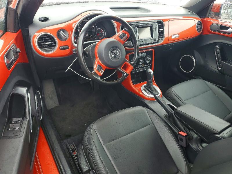 Photo 8 from auction – 2018 VOLKSWAGEN BEETLE with VIN 3VW5DAAT6JM502368