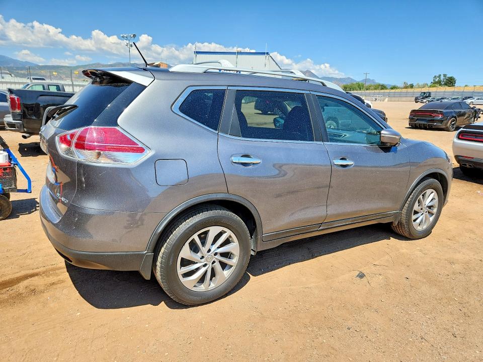 Photo 3 from auction – 2015 NISSAN ROGUE with VIN 5N1AT2MV2FC762648