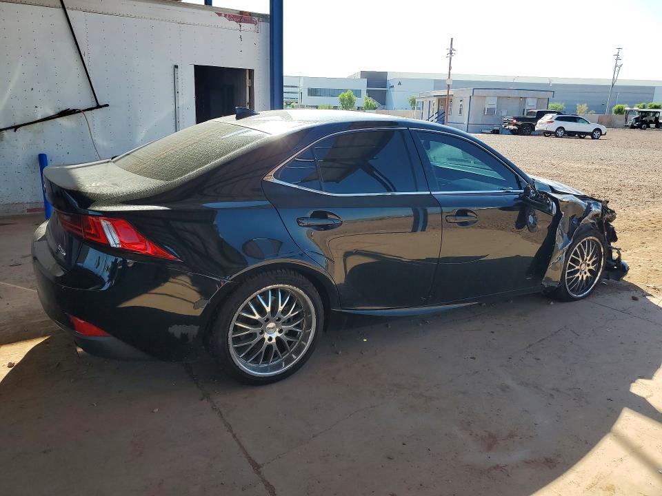 Photo 3 from auction – 2014 LEXUS IS with VIN JTHBF1D22E5039111