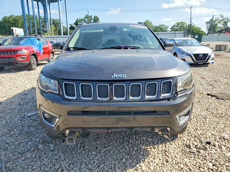 Photo 5 from auction – 2020 JEEP COMPASS with VIN 3C4NJCCB4LT154574