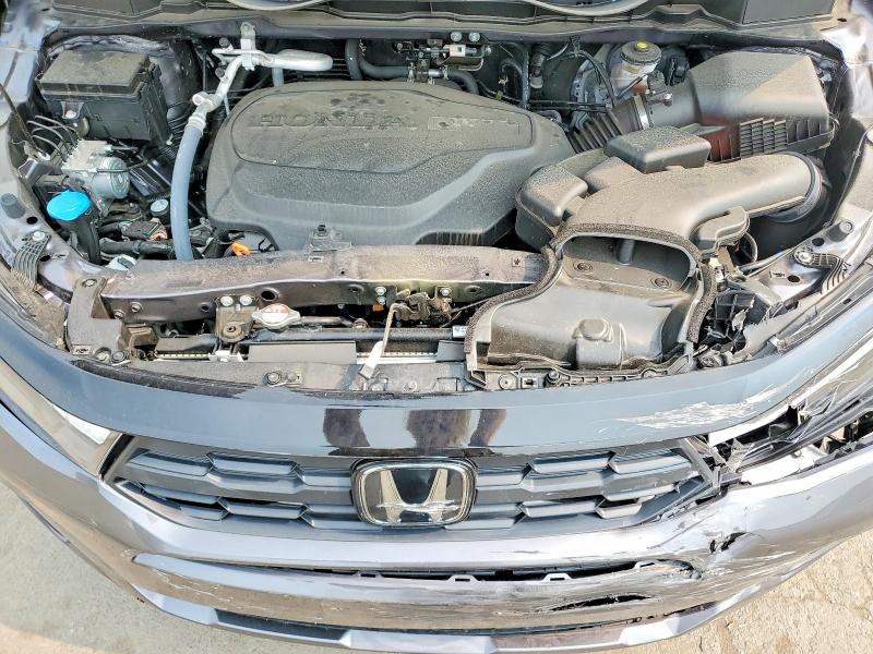 Photo 12 from auction – 2026 HONDA ODYSSEY with VIN 5FNRL6H60TB001021