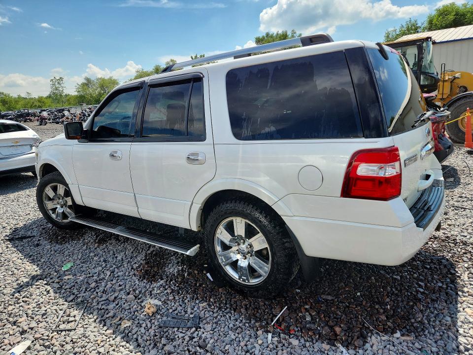 Photo 2 from auction – 2010 FORD EXPEDITION with VIN 1FMJU2A53AEA33783