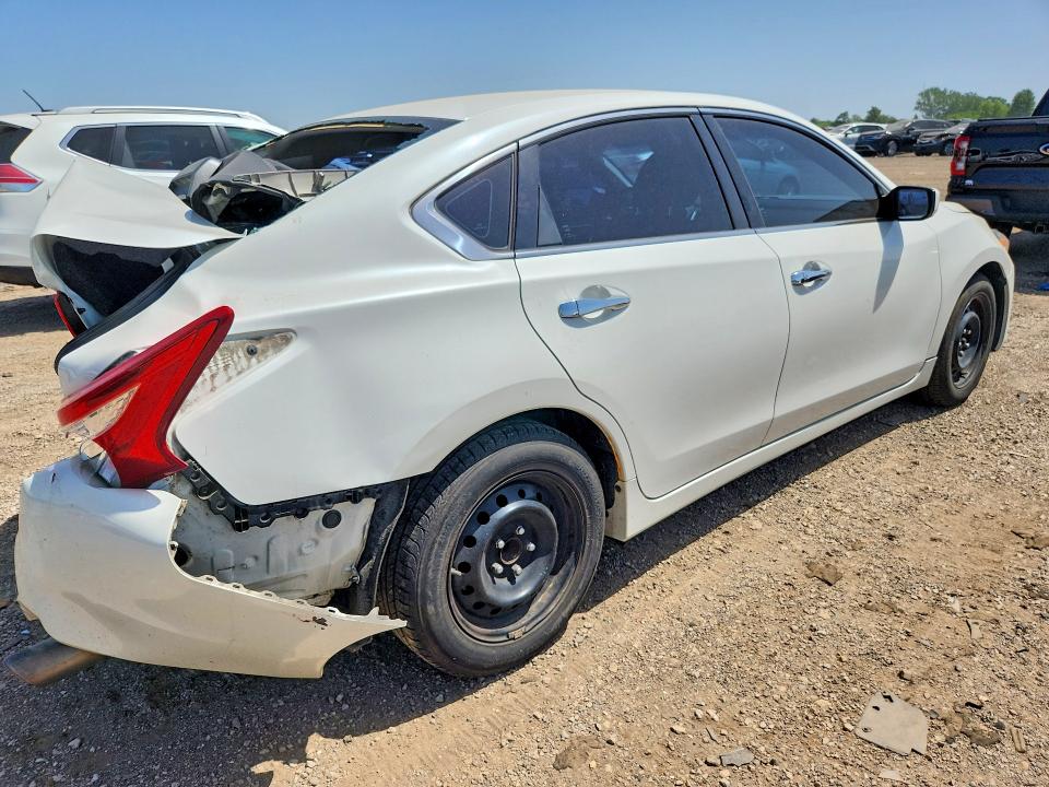 Photo 3 from auction – 2016 NISSAN ALTIMA with VIN 1N4AL3AP4GN345060