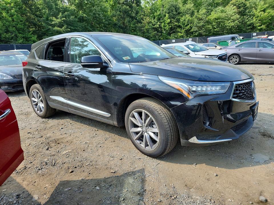 Photo 4 from auction – 2024 ACURA RDX with VIN 5J8TC2H58RL016346
