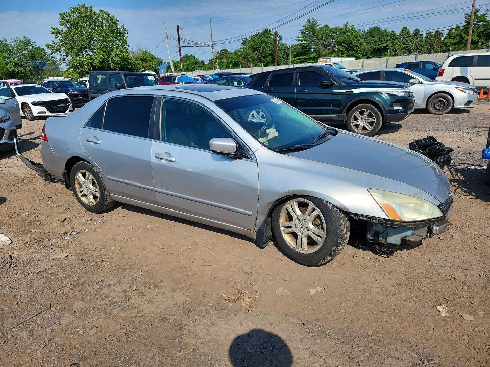 Photo 4 from auction – 2007 HONDA ACCORD with VIN 1HGCM56707A169802