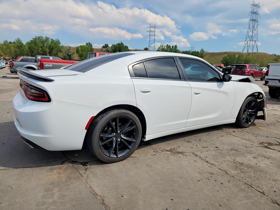 Photo 3 from auction – 2016 DODGE CHARGER with VIN 2C3CDXBGXGH241756