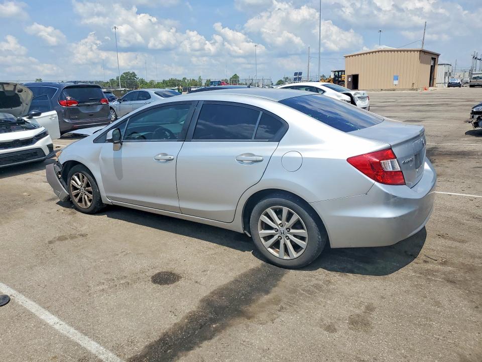 Photo 2 from auction – 2012 HONDA CIVIC with VIN JHMFB2F82CS006385