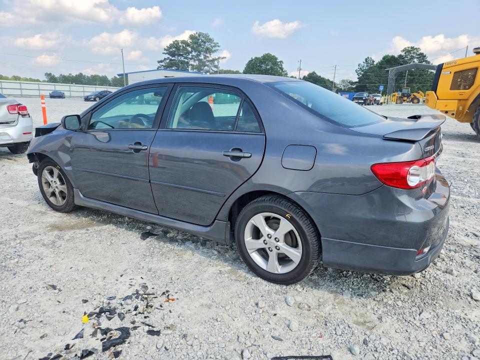 Photo 2 from auction – 2013 TOYOTA COROLLA with VIN 2T1BU4EE0DC991737