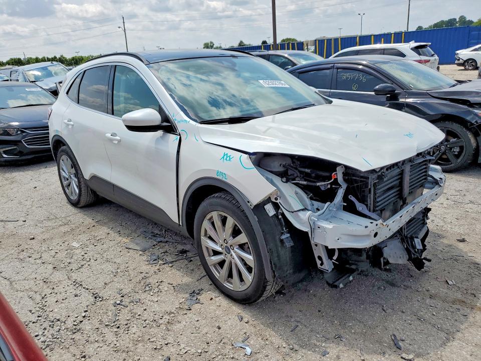 Photo 4 from auction – 2021 FORD ESCAPE with VIN 1FMCU9J97MUB16244