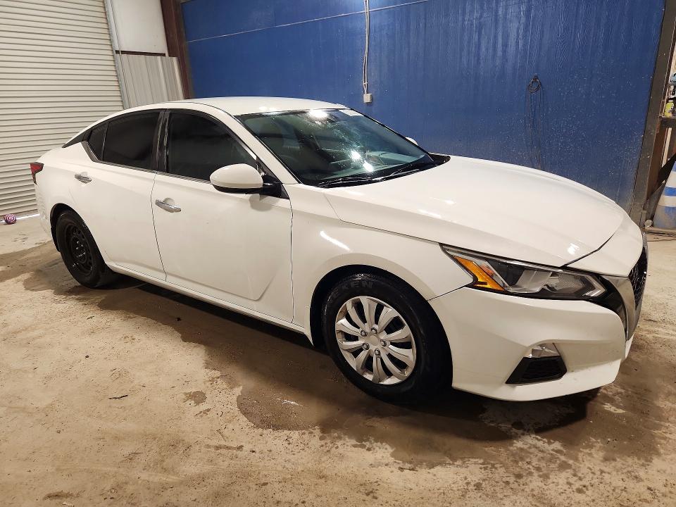Photo 4 from auction – 2019 NISSAN ALTIMA with VIN 1N4BL4BV5KN317834