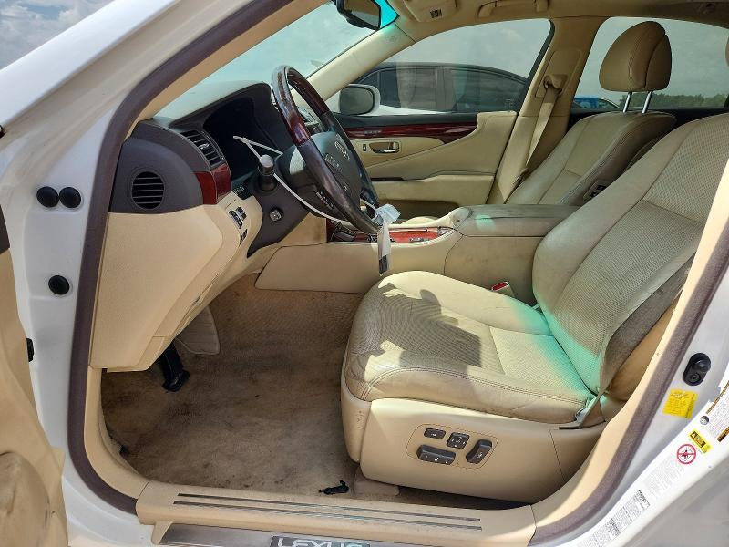 Photo 7 from auction – 2012 LEXUS LS with VIN JTHCL5EFXC5013889