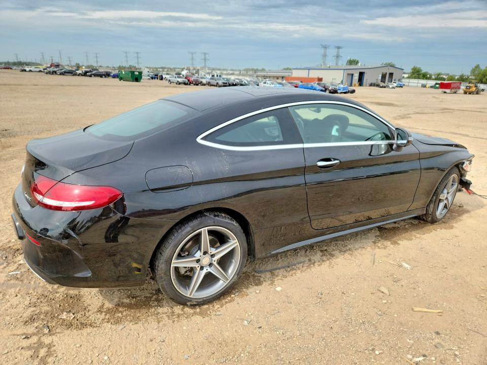 Photo 3 from auction – 2017 MERCEDES-BENZ C with VIN WDDWJ4KB8HF405941