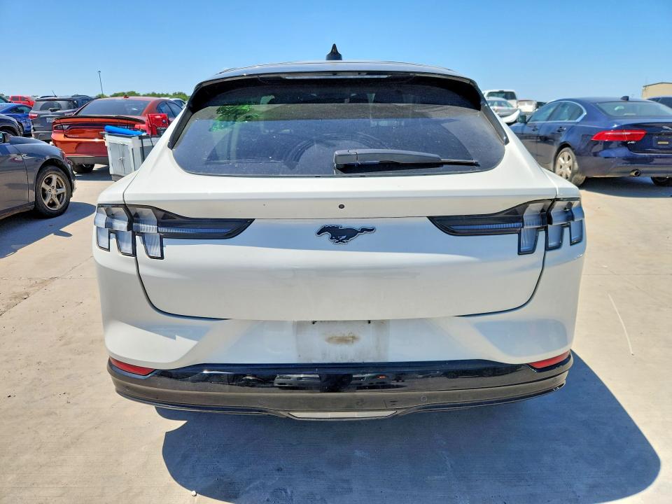 Photo 6 from auction – 2021 FORD MUSTANG MACH-E with VIN 3FMTK3SS1MMA35779