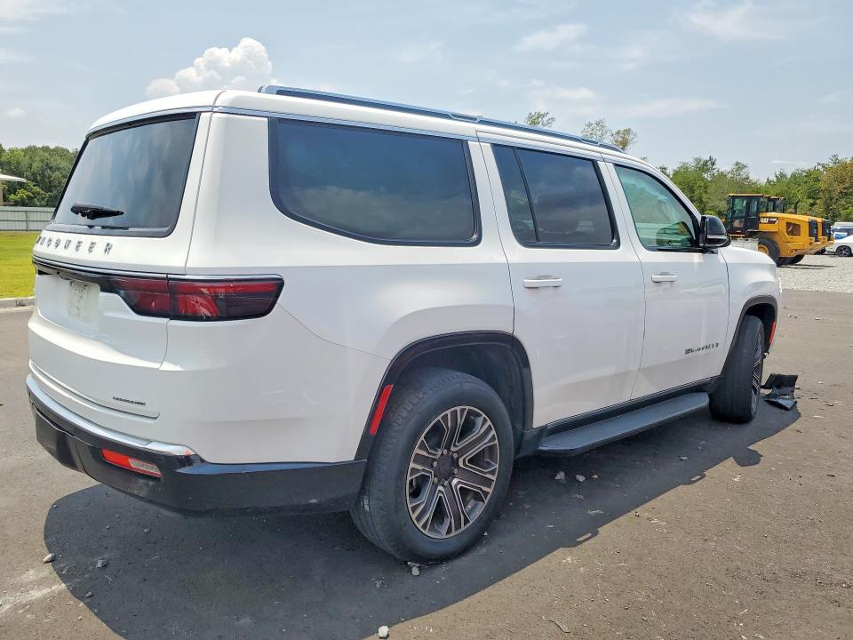 Photo 3 from auction – 2024 JEEP WAGONEER with VIN 1C4SJUBP2RS127535