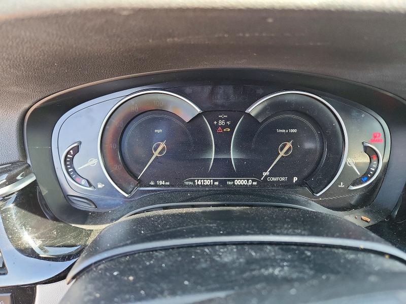 Photo 9 from auction – 2018 BMW 540 with VIN WBAJE5C58JG918045