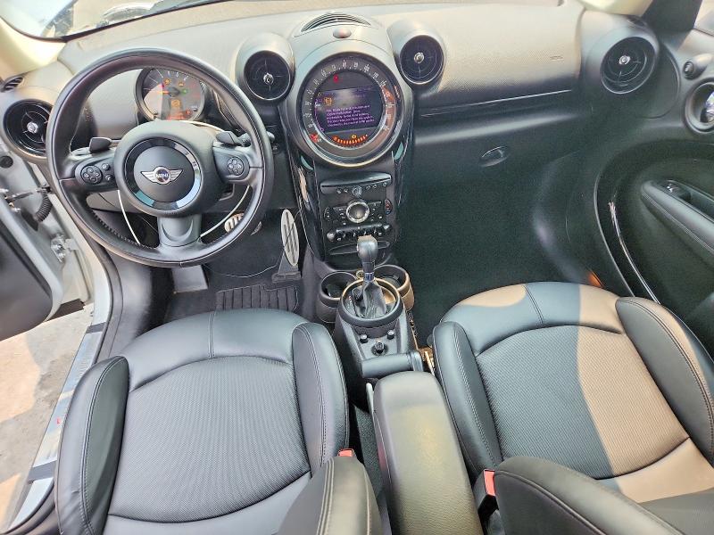 Photo 8 from auction – 2016 MINI COOPER with VIN WMWZC5C57GWP49658