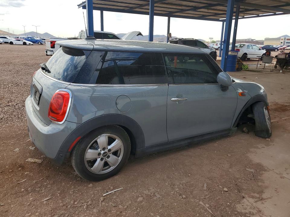 Photo 3 from auction – 2019 MINI COOPER with VIN WMWXP5C57K2H95344