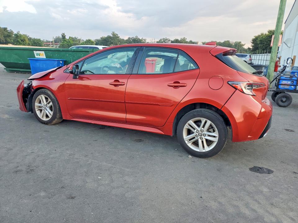 Photo 2 from auction – 2019 TOYOTA COROLLA HATCHBACK with VIN JTNK4RBE4K3044199