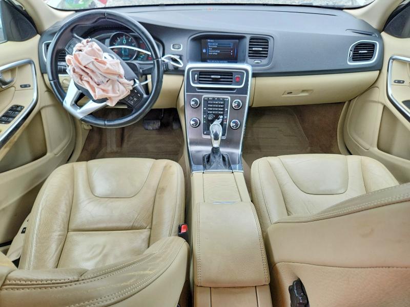 Photo 8 from auction – 2014 VOLVO S60 with VIN YV1612FS0E1285905