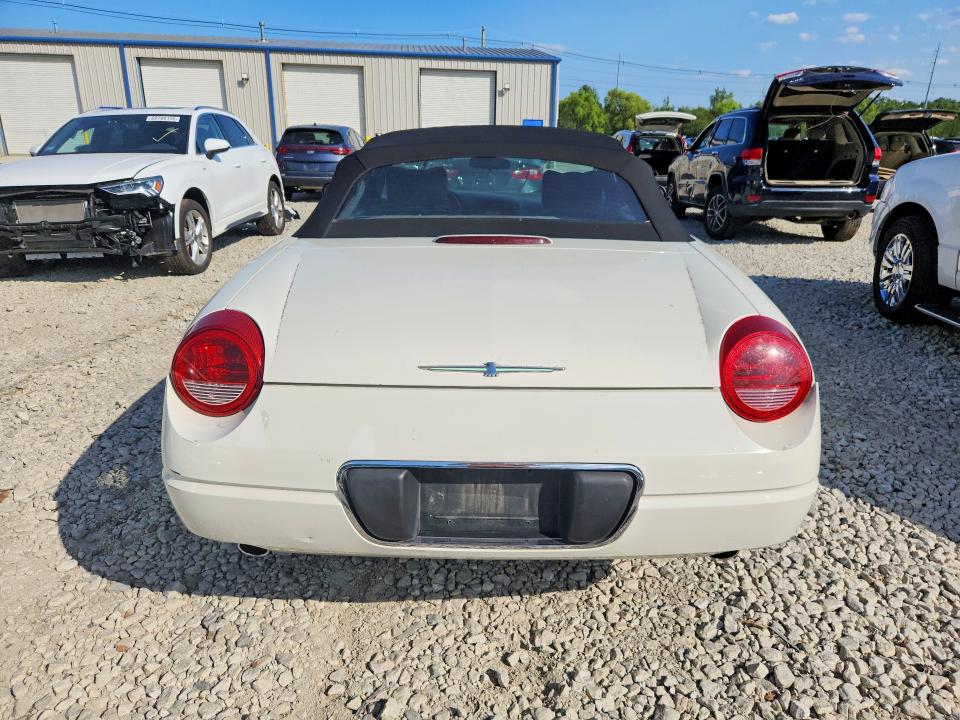 Photo 6 from auction – 2002 FORD THUNDERBIRD with VIN 1FAHP60A52Y114841